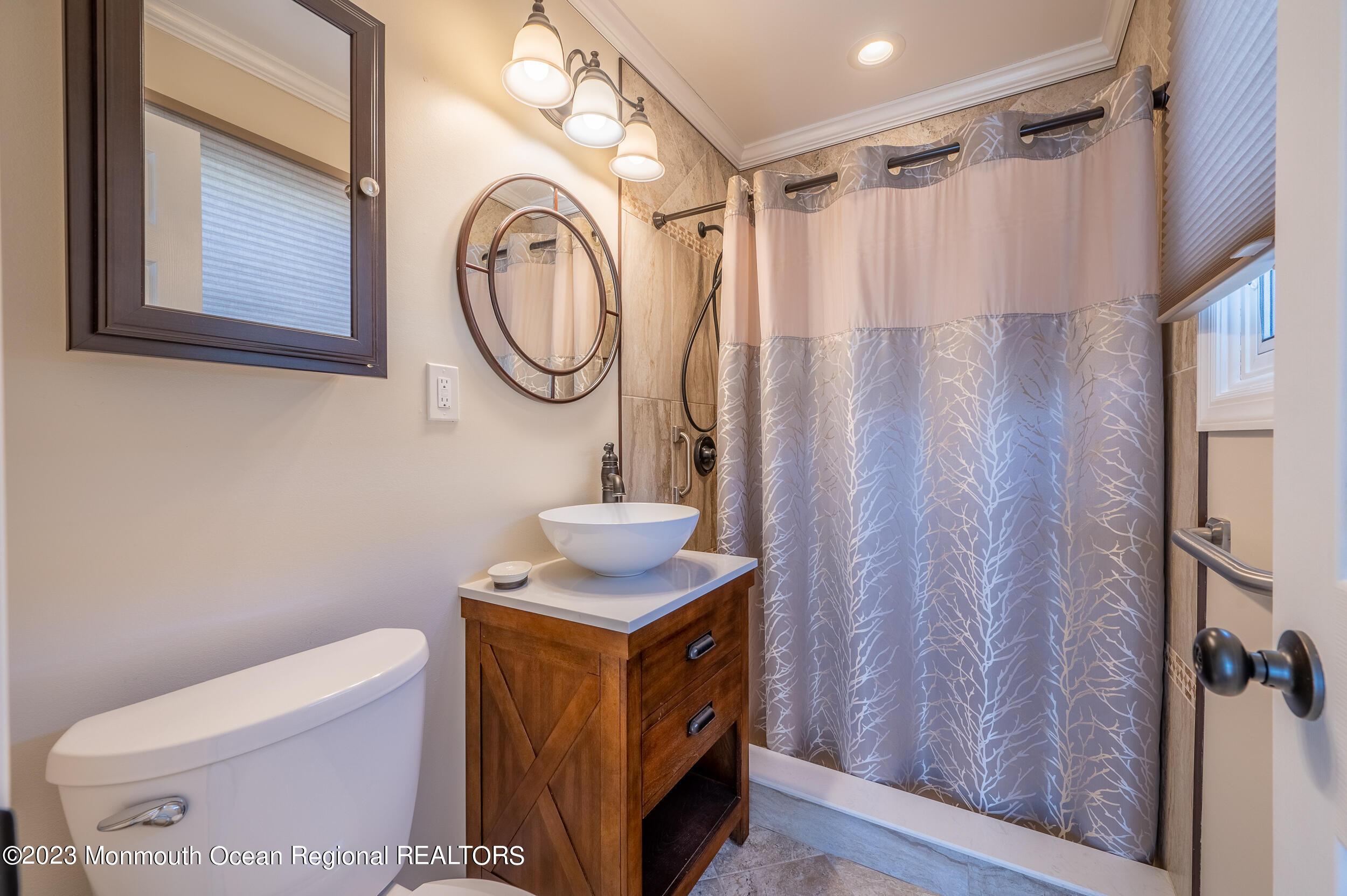 11 Roca Sola Street Toms River, NJ 08757 - Photo 18 of 28 Master Bath