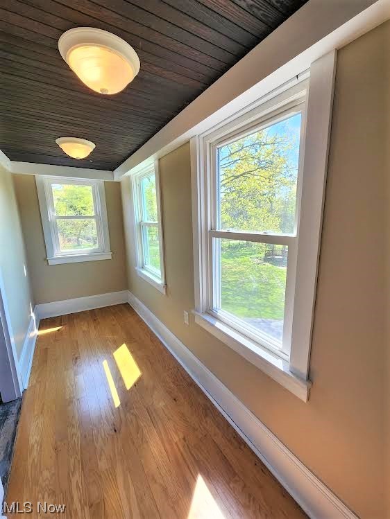 3030 Worrell Road Willoughby, OH 44094 - Photo 25 of 35 Windowed Closet!