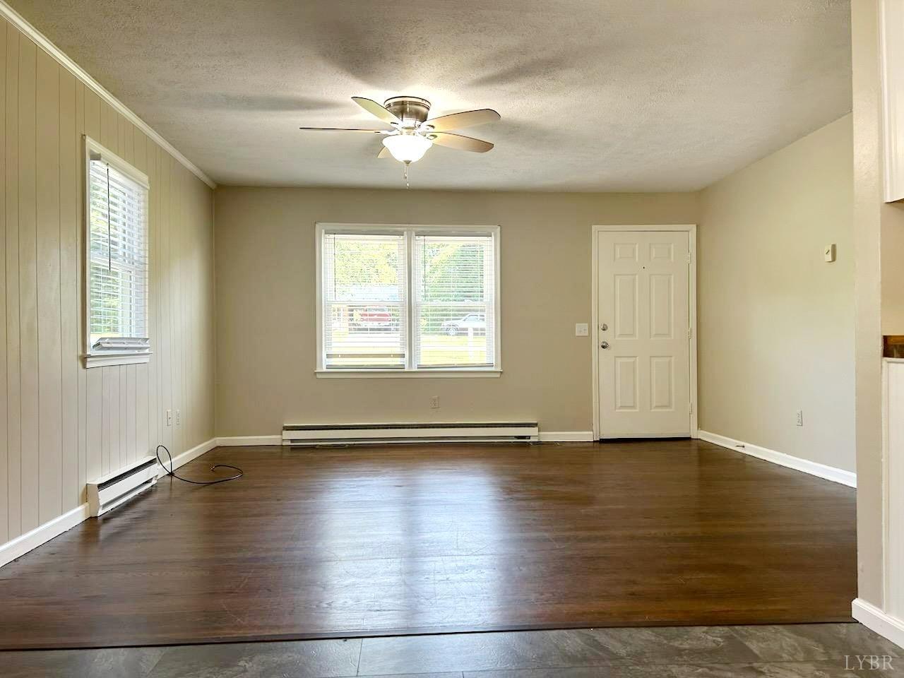 237 Hunter Road Brookneal, VA 24528 - Photo 16 of 22 Gallery Image 16
