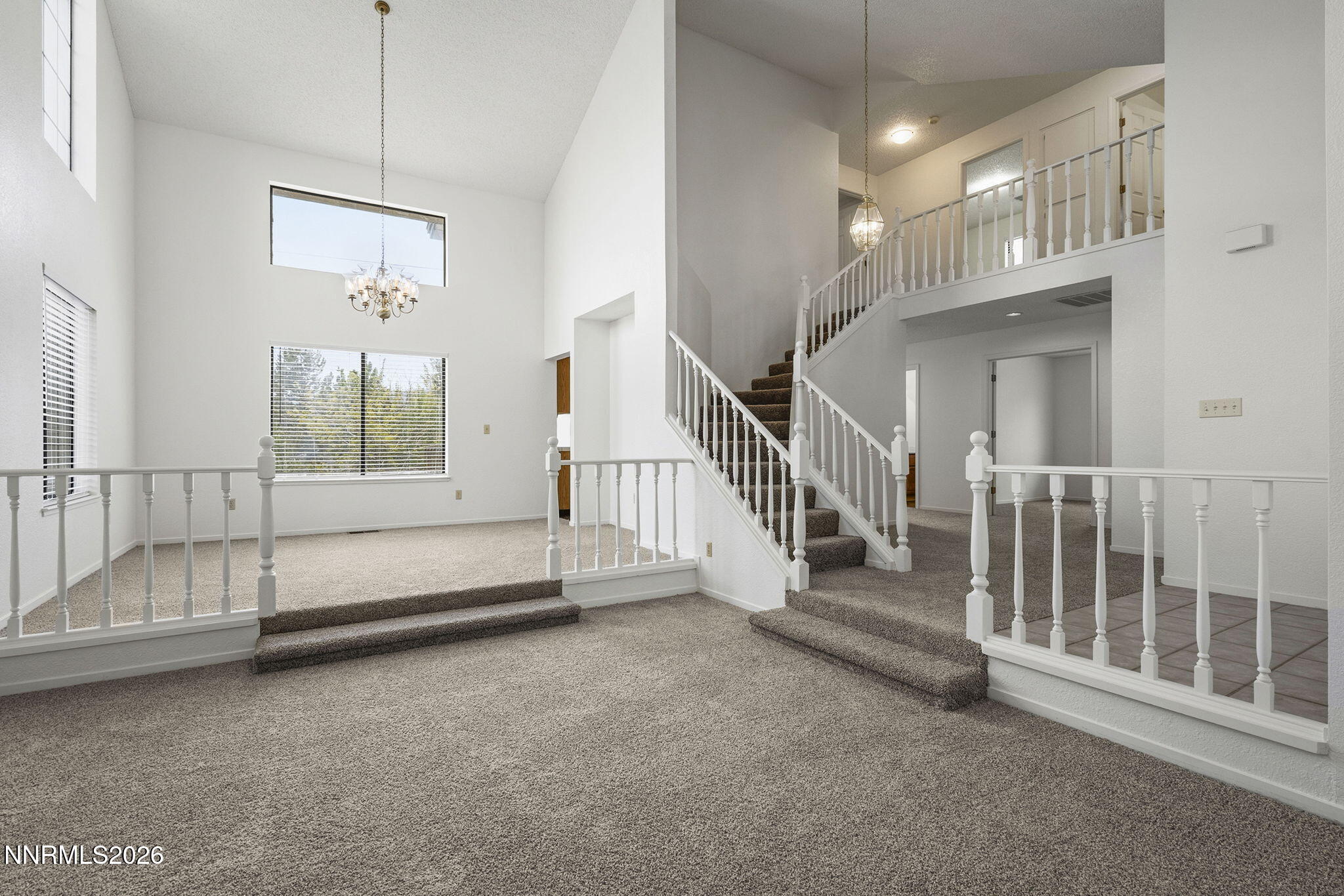 5560 East Rainbow Ridge Court Reno, NV 89523 - Photo 6 of 40 5-web-or-mls-_DSC0031