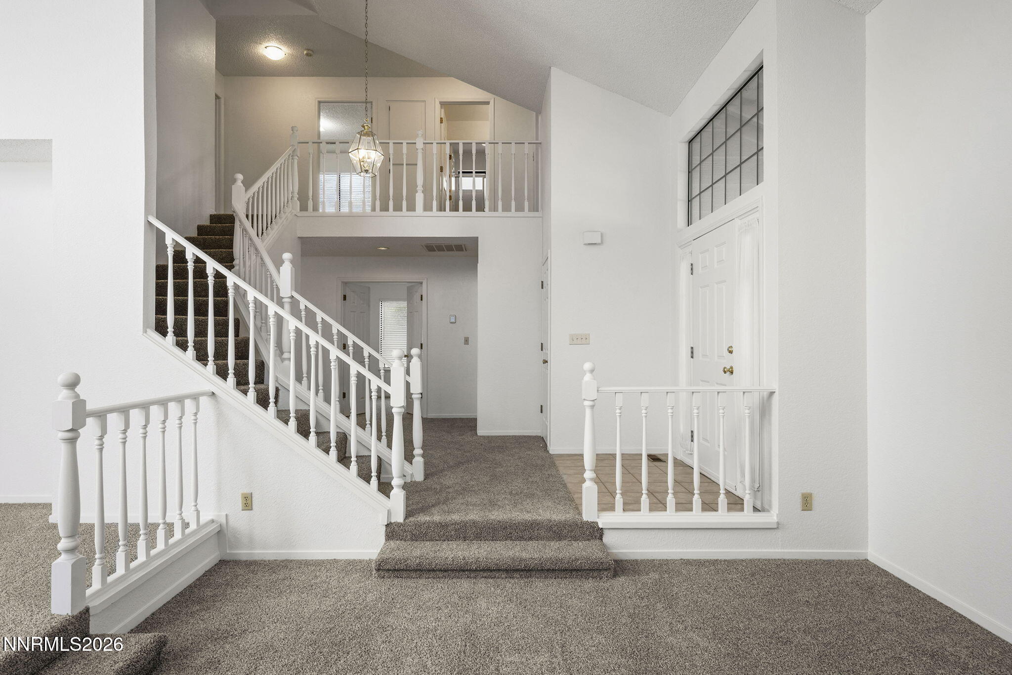 5560 East Rainbow Ridge Court Reno, NV 89523 - Photo 9 of 40 7-web-or-mls-_DSC0085