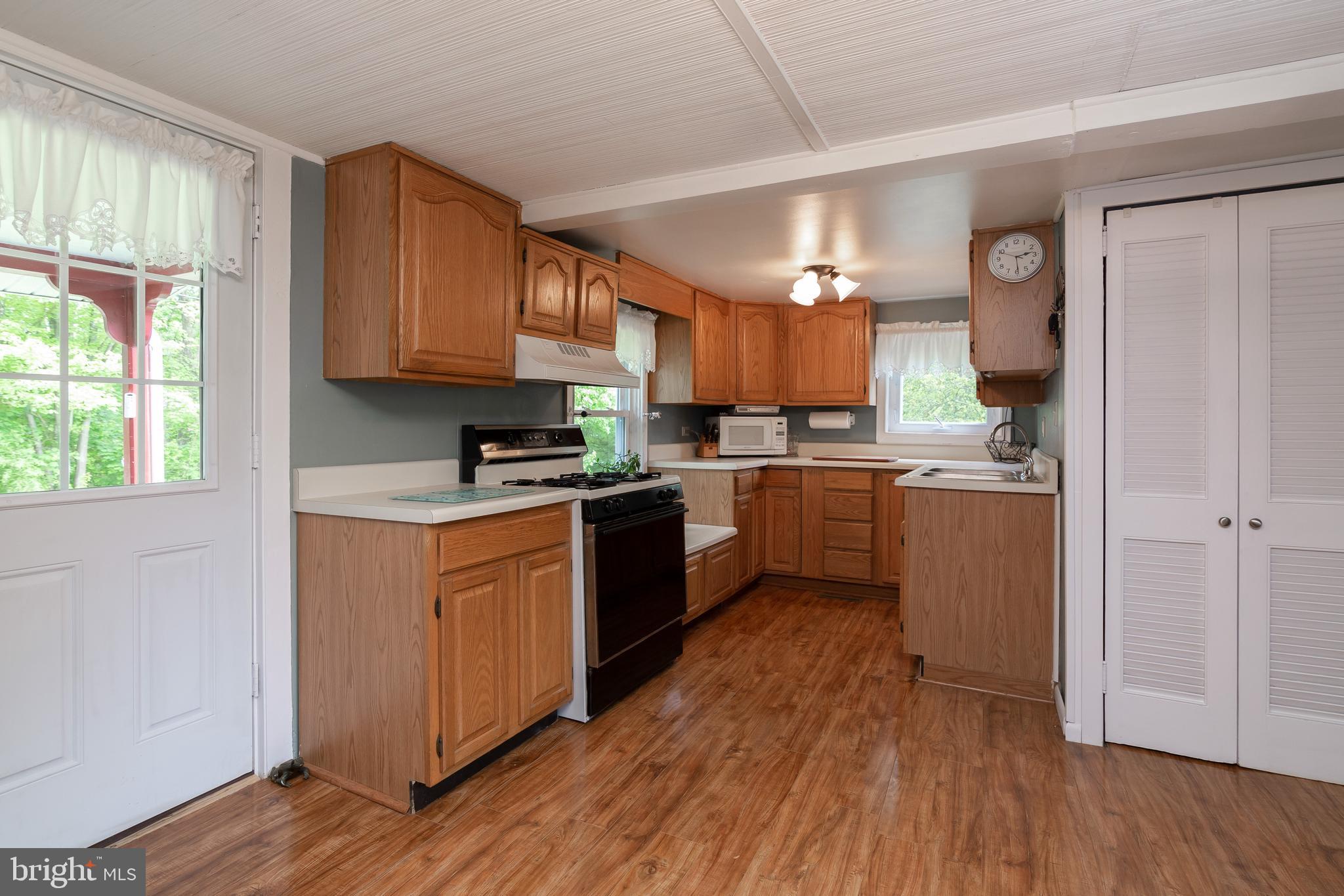 217 Pratts Dam Road Coatesville, PA 19320 - Photo 4 of 34 Gallery Image 4
