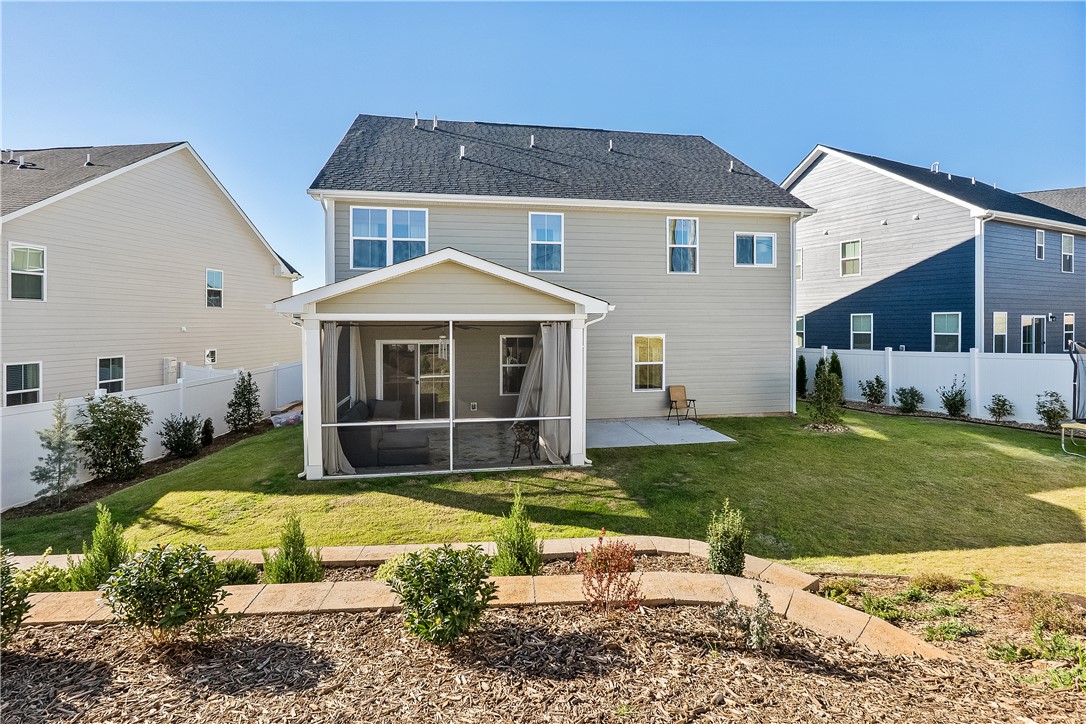 209 Furness Drive Fountain Inn, SC 29644 - Photo 2 of 33