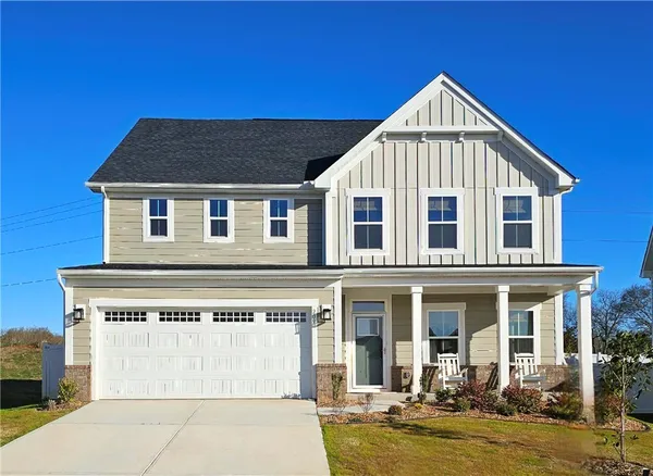 $509,900 | 209 Furness Drive, Fountain Inn, SC 29644