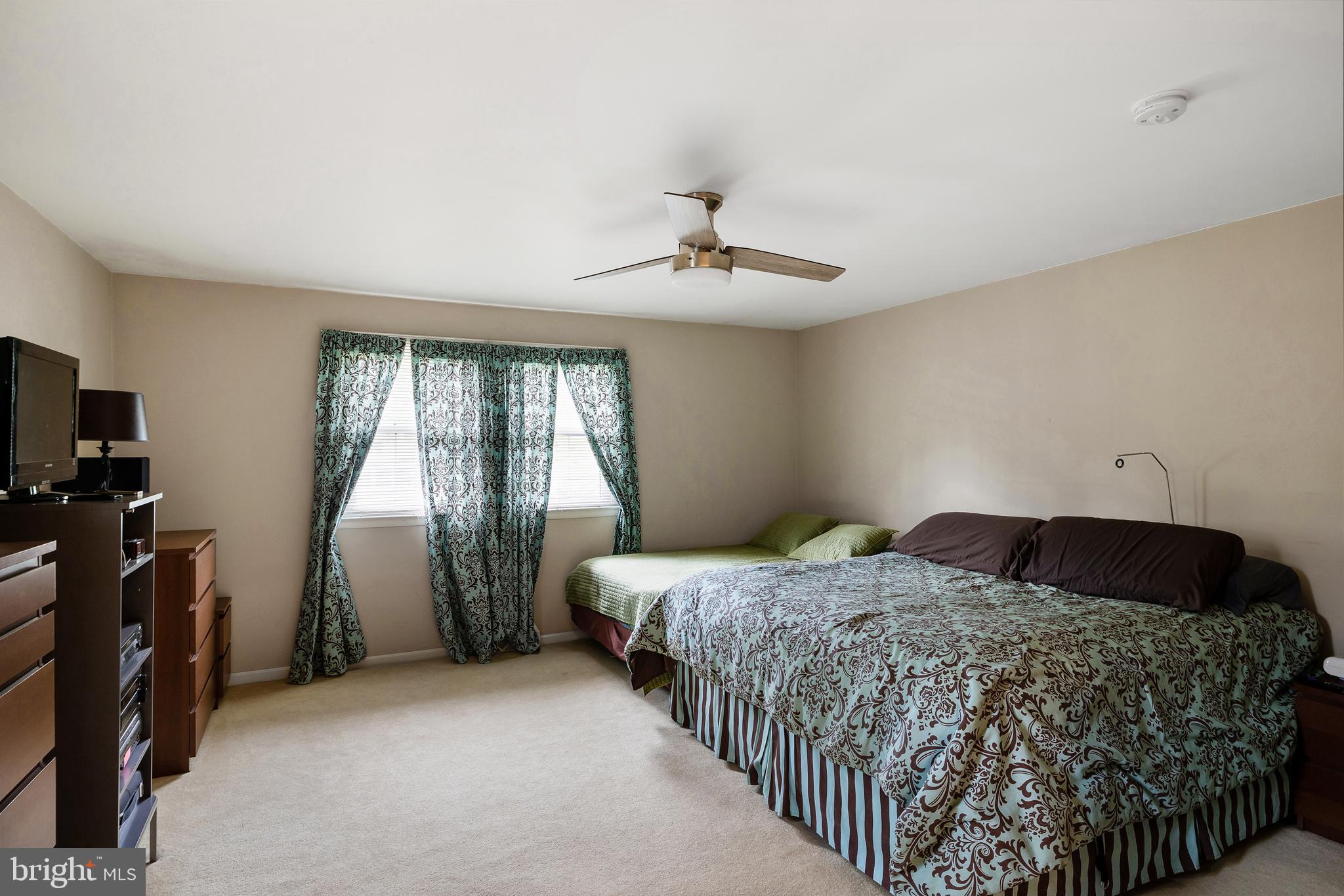 1013 Salem Road Cherry Hill, NJ 08034 - Photo 18 of 34 Gallery Image 18