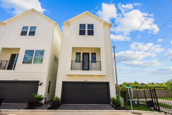 $3,600 | 6317 Brighton Oaks Lane, Houston, TX 77008