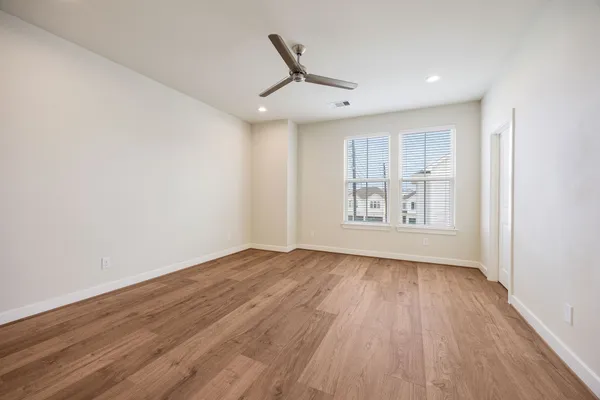 $3,600 | 6317 Brighton Oaks Lane, Houston, TX 77008