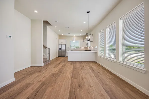 $3,600 | 6317 Brighton Oaks Lane, Houston, TX 77008