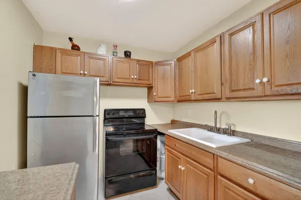 $140,000 | 370 Horizon Street East, Boynton Beach, FL 33435