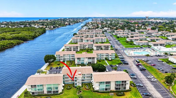 $140,000 | 370 Horizon Street East, Boynton Beach, FL 33435