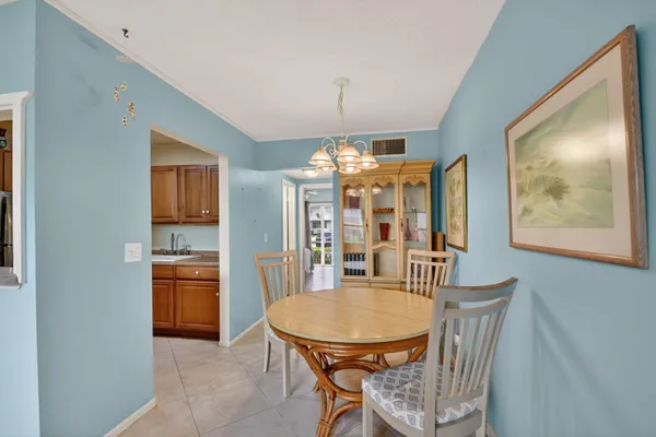 $140,000 | 370 Horizon Street East, Boynton Beach, FL 33435