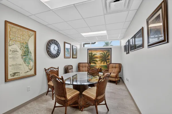 $140,000 | 370 Horizon Street East, Boynton Beach, FL 33435