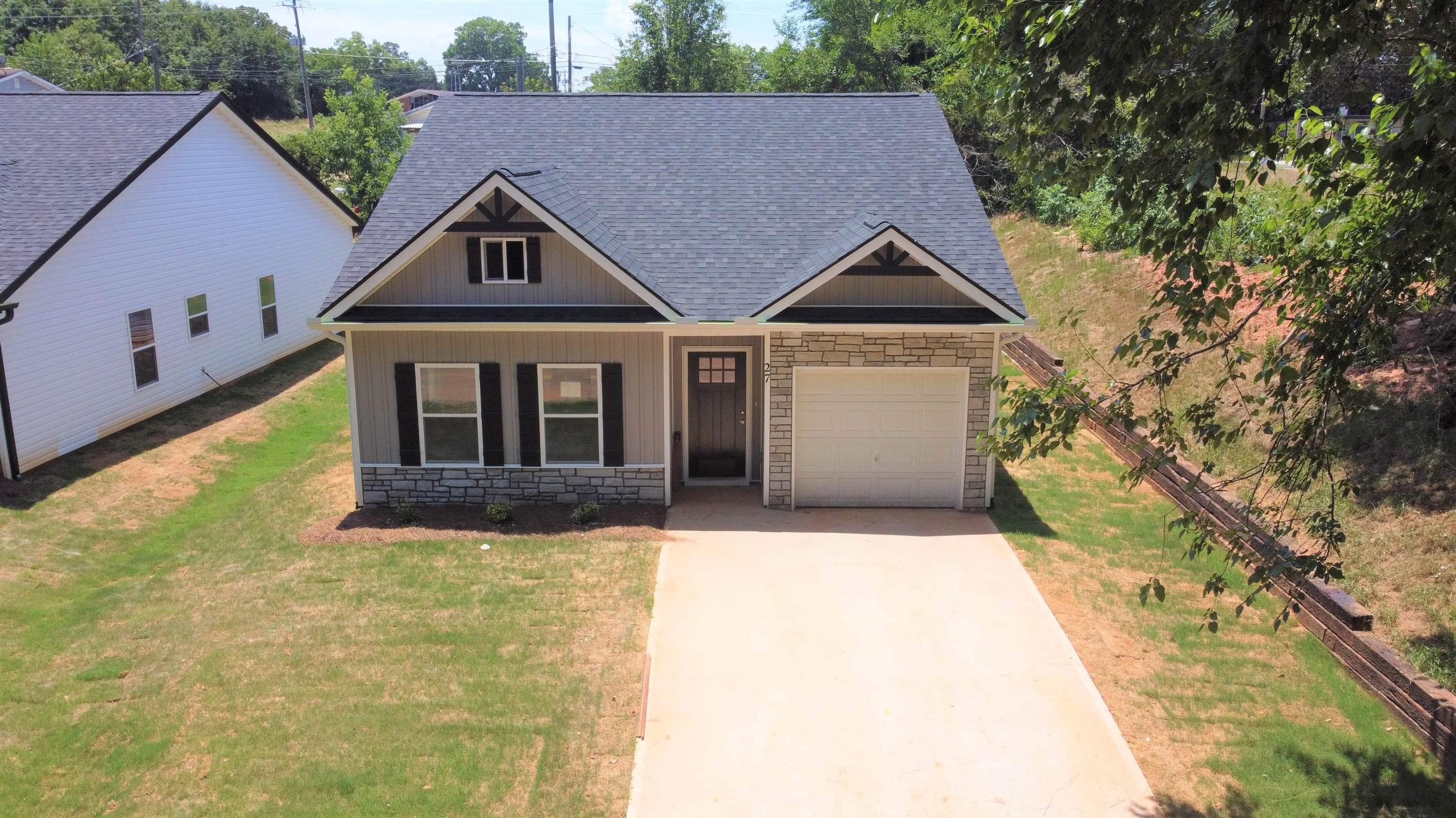 27 Lawrence Street Inman, SC 29349 - Photo 4 of 6
