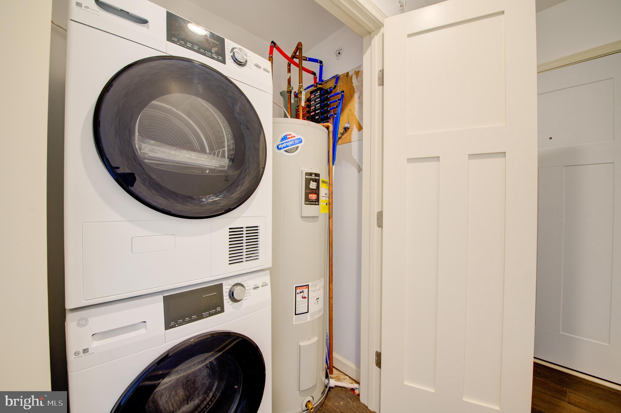 6649 Ridge Avenue, Unit B406 Philadelphia, PA 19128 - Photo 7 of 8