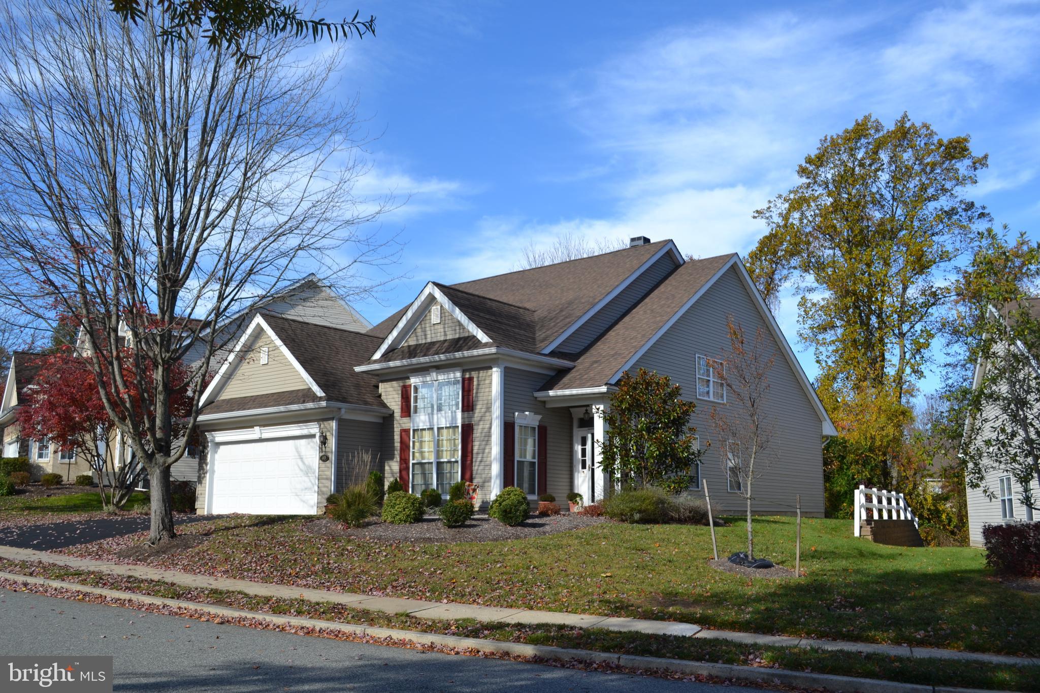 40 Brentwood Road Upper Chichester, PA 19061 - Photo 3 of 95 a front view of a house with a yard