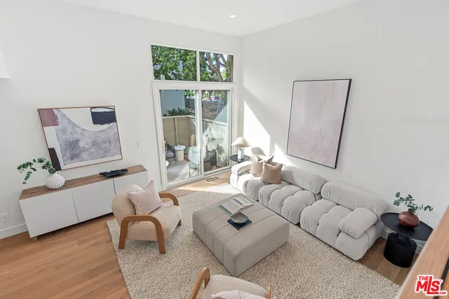 $1,399,000 | 13234 Fiji Way, Unit B, Marina del Rey, CA 90292