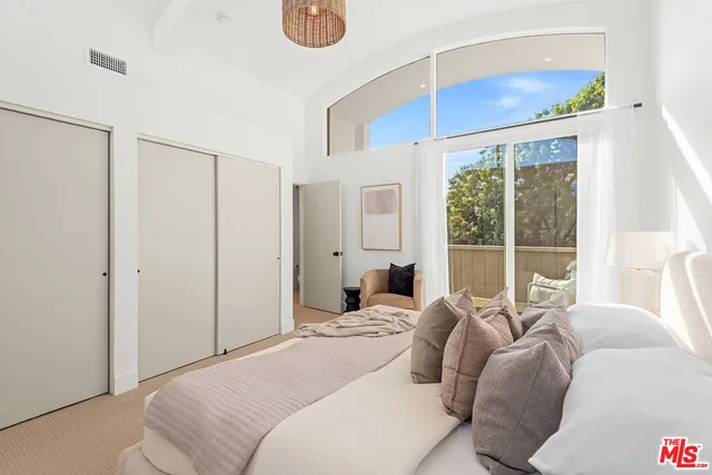 $1,399,000 | 13234 Fiji Way, Unit B, Marina del Rey, CA 90292