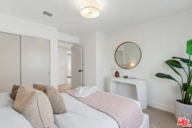 $1,399,000 | 13234 Fiji Way, Unit B, Marina del Rey, CA 90292