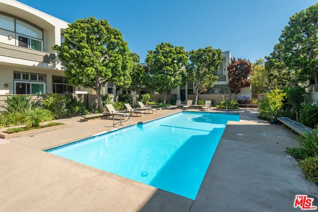 $1,399,000 | 13234 Fiji Way, Unit B, Marina del Rey, CA 90292