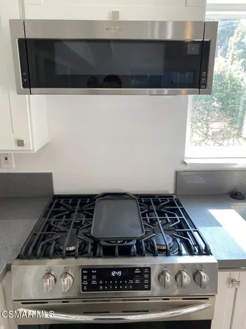 a close view of stove top oven