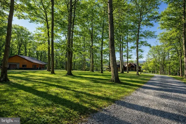 $2,000,000 | 690 Comforter Lane, Middletown, VA 22645