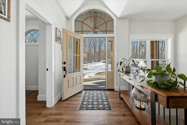 $2,000,000 | 690 Comforter Lane, Middletown, VA 22645
