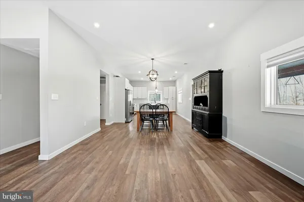 $2,000,000 | 690 Comforter Lane, Middletown, VA 22645