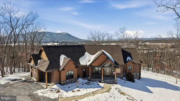 $2,000,000 | 690 Comforter Lane, Middletown, VA 22645