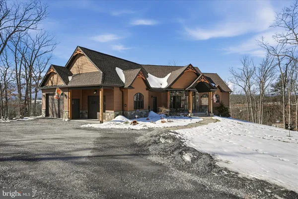 $2,000,000 | 690 Comforter Lane, Middletown, VA 22645