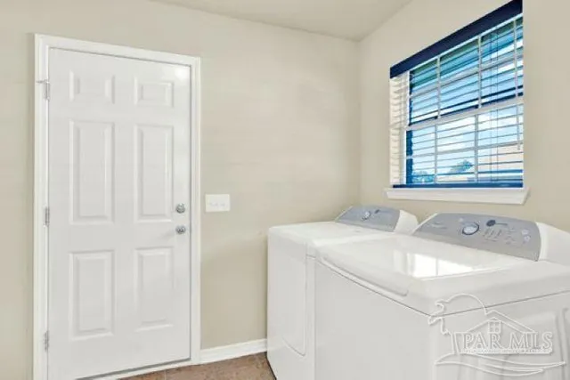 $325,000 | 4076 Berry Circle, Pace, FL 32571