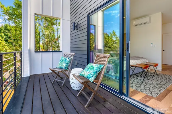 $795,000 | 5731 North 48th Street, Tacoma, WA 98407