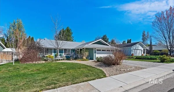 $565,000 | 206 East Northview Drive, Eagle, ID 83616