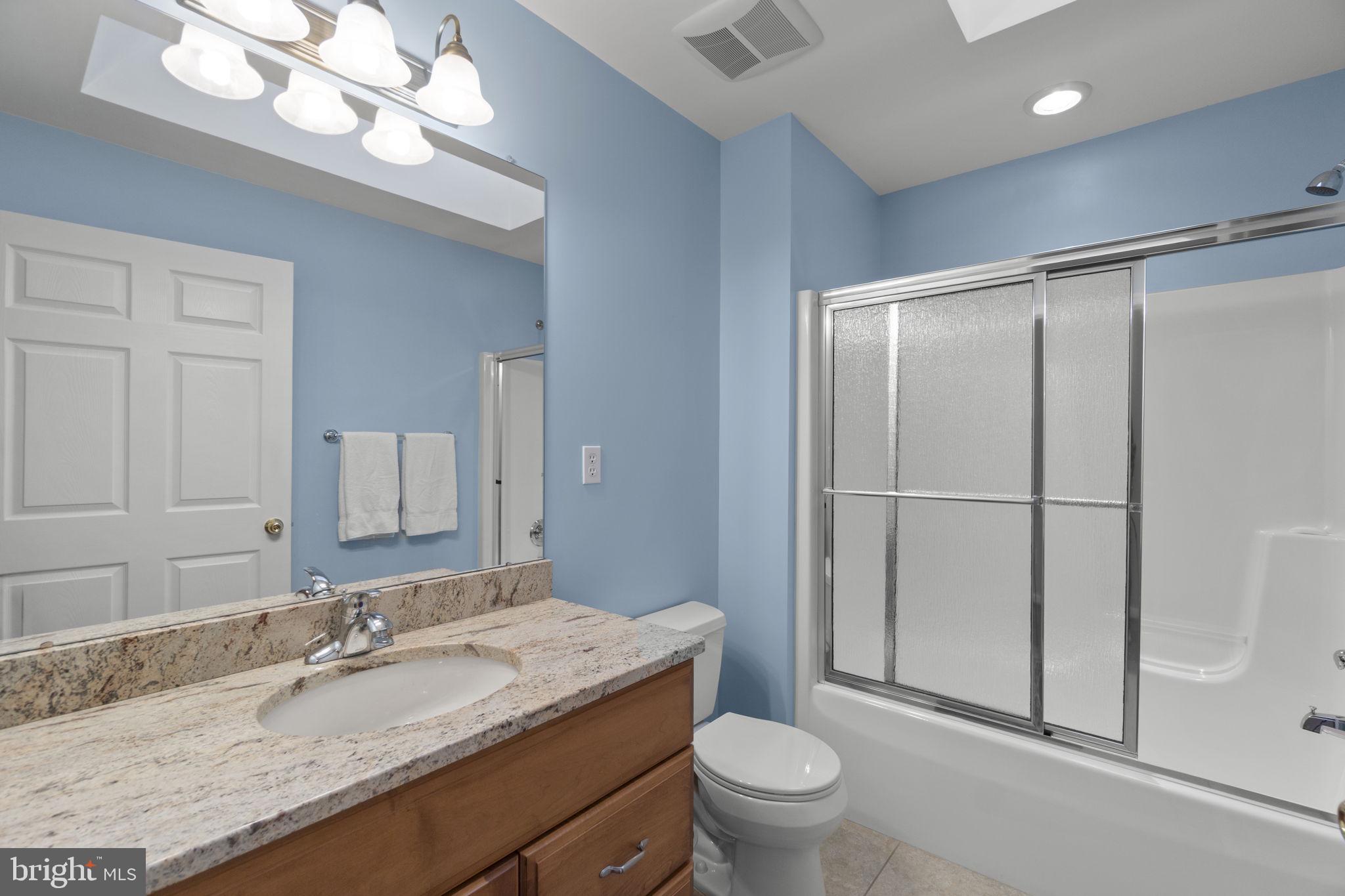 2708 Nicodemus Road Westminster, MD 21157 - Photo 19 of 61 Main level hall bath