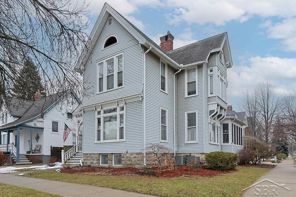 1600 5th Street Bay City, MI 48708 - Photo 2 of 41