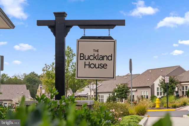 $625,000 | 6411 Tulip Terrace, Haymarket, VA 20169