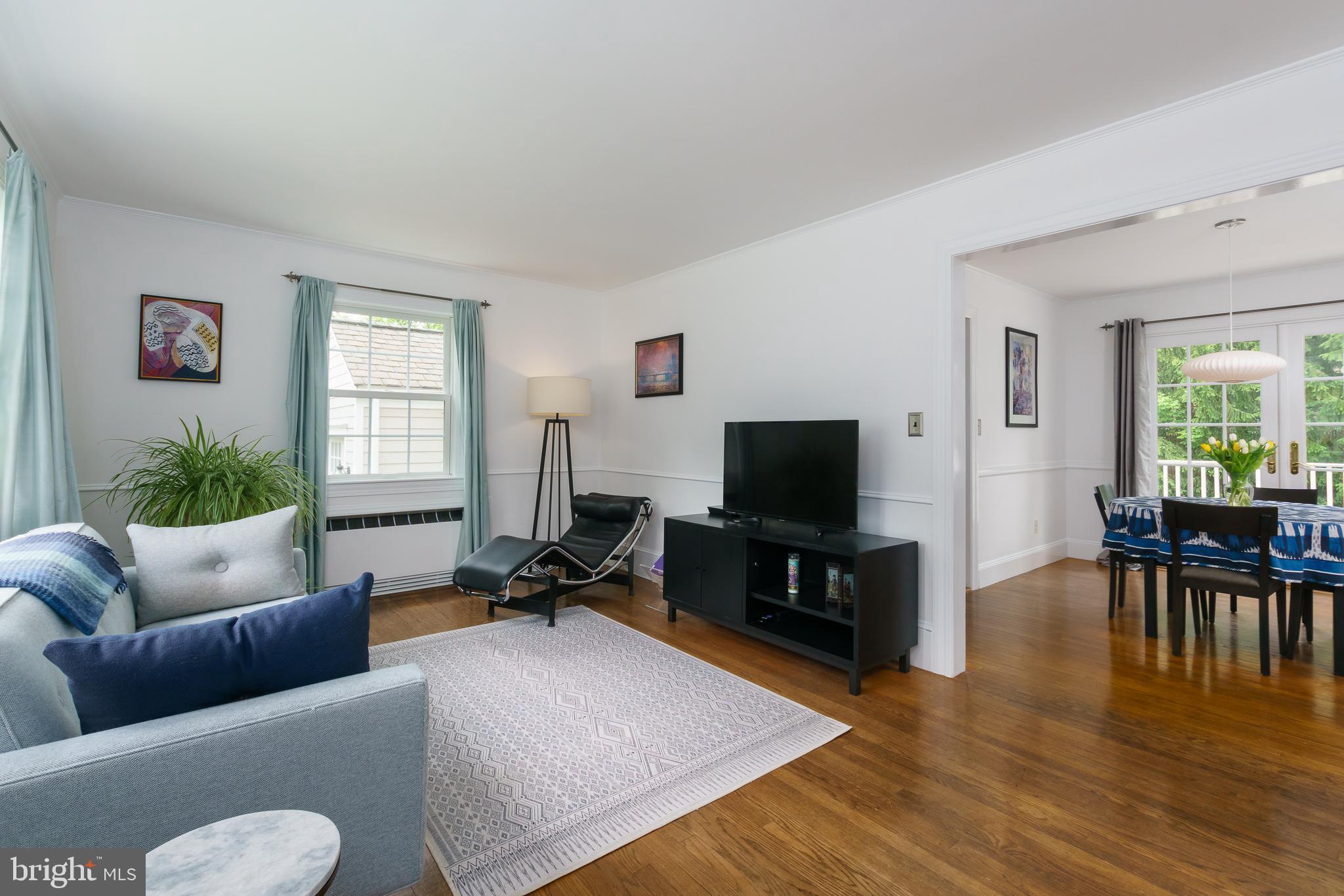 204 State Road Princeton, NJ 08540 - Photo 6 of 34 Living Room