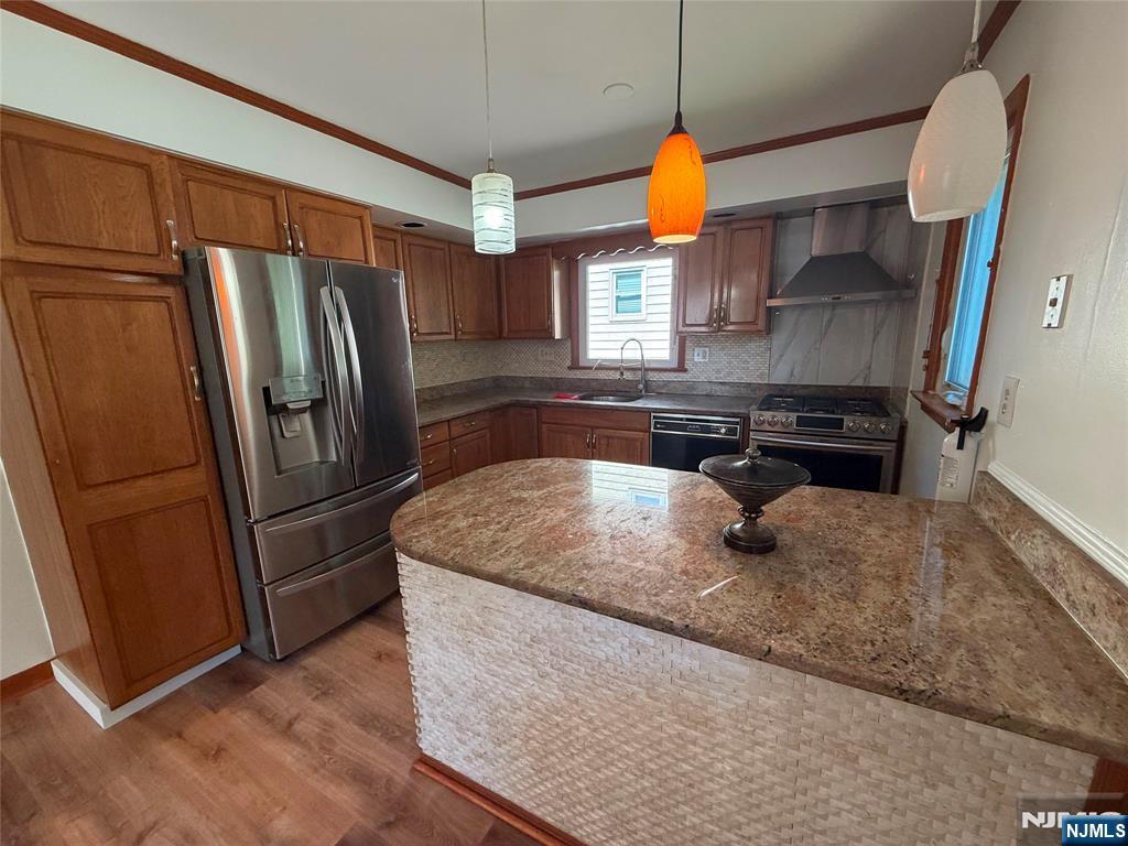 649 Oakdene Avenue, Unit 1 Ridgefield, NJ 07657 - Photo 10 of 27 Gallery Image 10