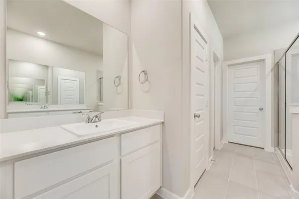 $2,975 | 5511 Chasewood Drive, McKinney, TX 75071