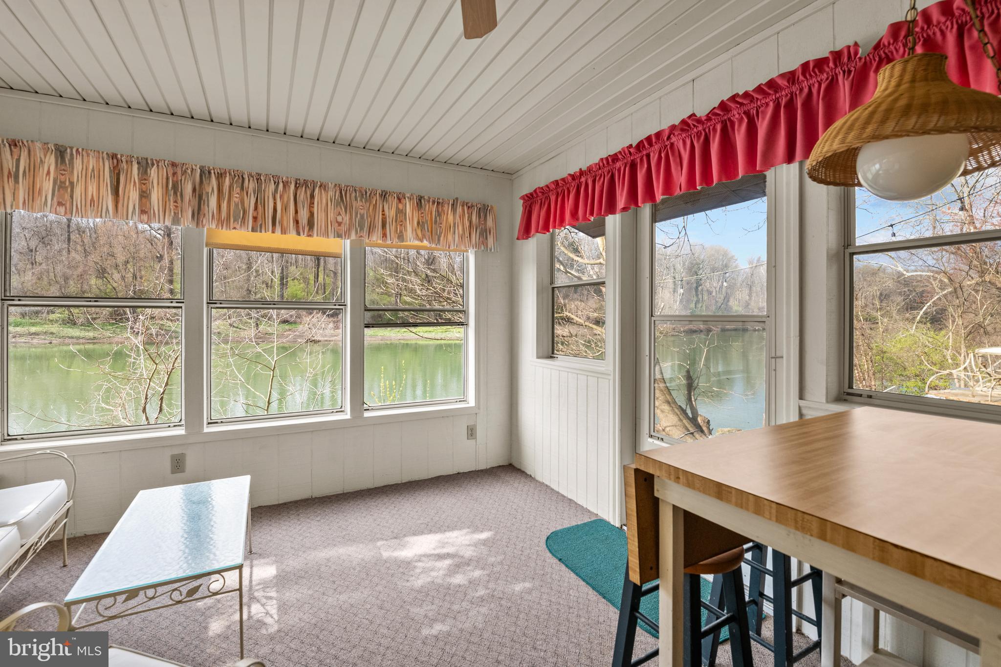 1101 Riverview Drive Reading, PA 19605 - Photo 61 of 67 a very nice looking room with a large window