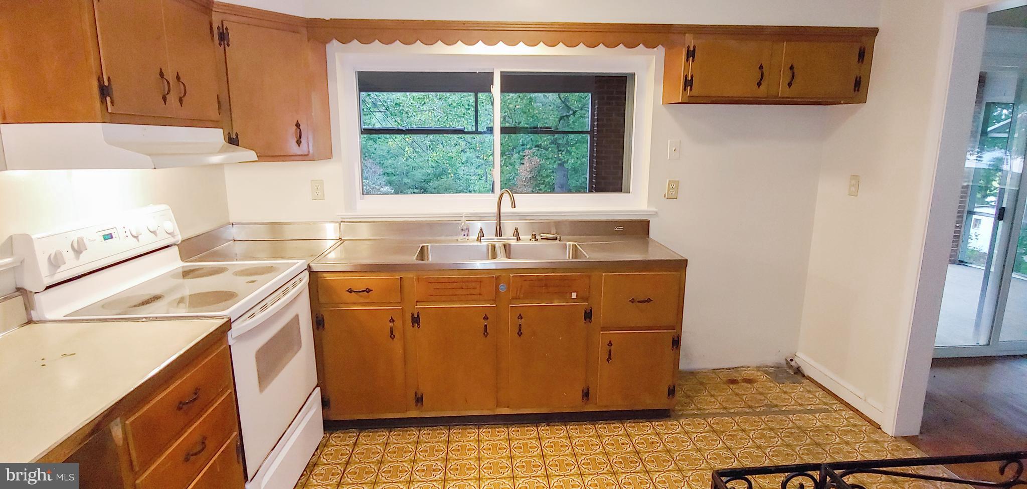 24874 Half Pone Point Road Hollywood, MD 20636 - Photo 28 of 49