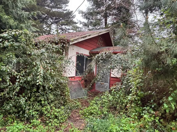 $90,000 | 1788 Rohnerville Road, Fortuna, CA 95540