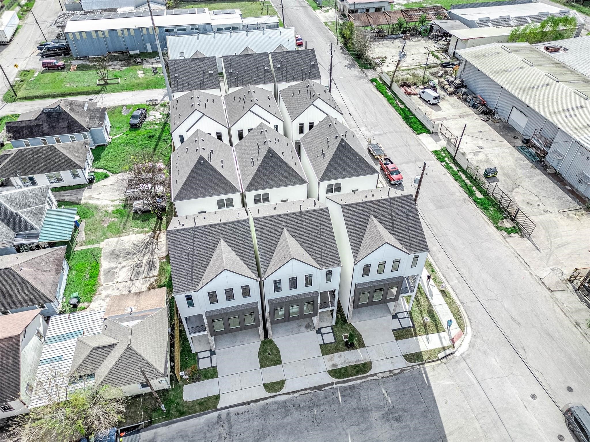 3810 Jefferson Street Houston, TX 77003 - Photo 11 of 12 an aerial view of a