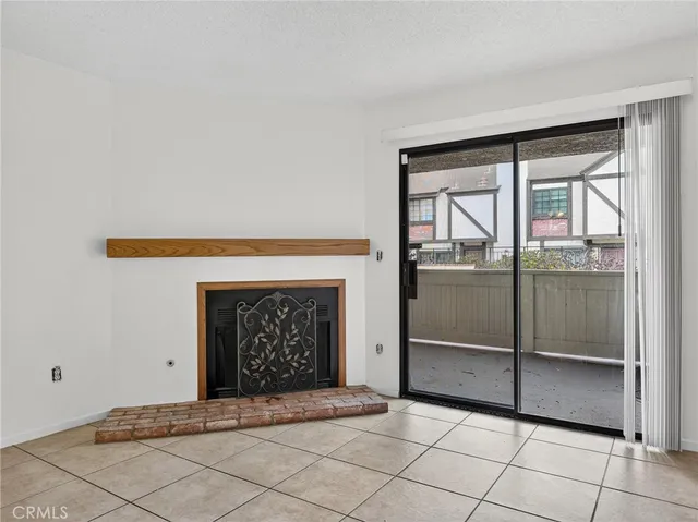 $539,500 | 1419 West 179th Street, Unit 9, Gardena, CA 90248