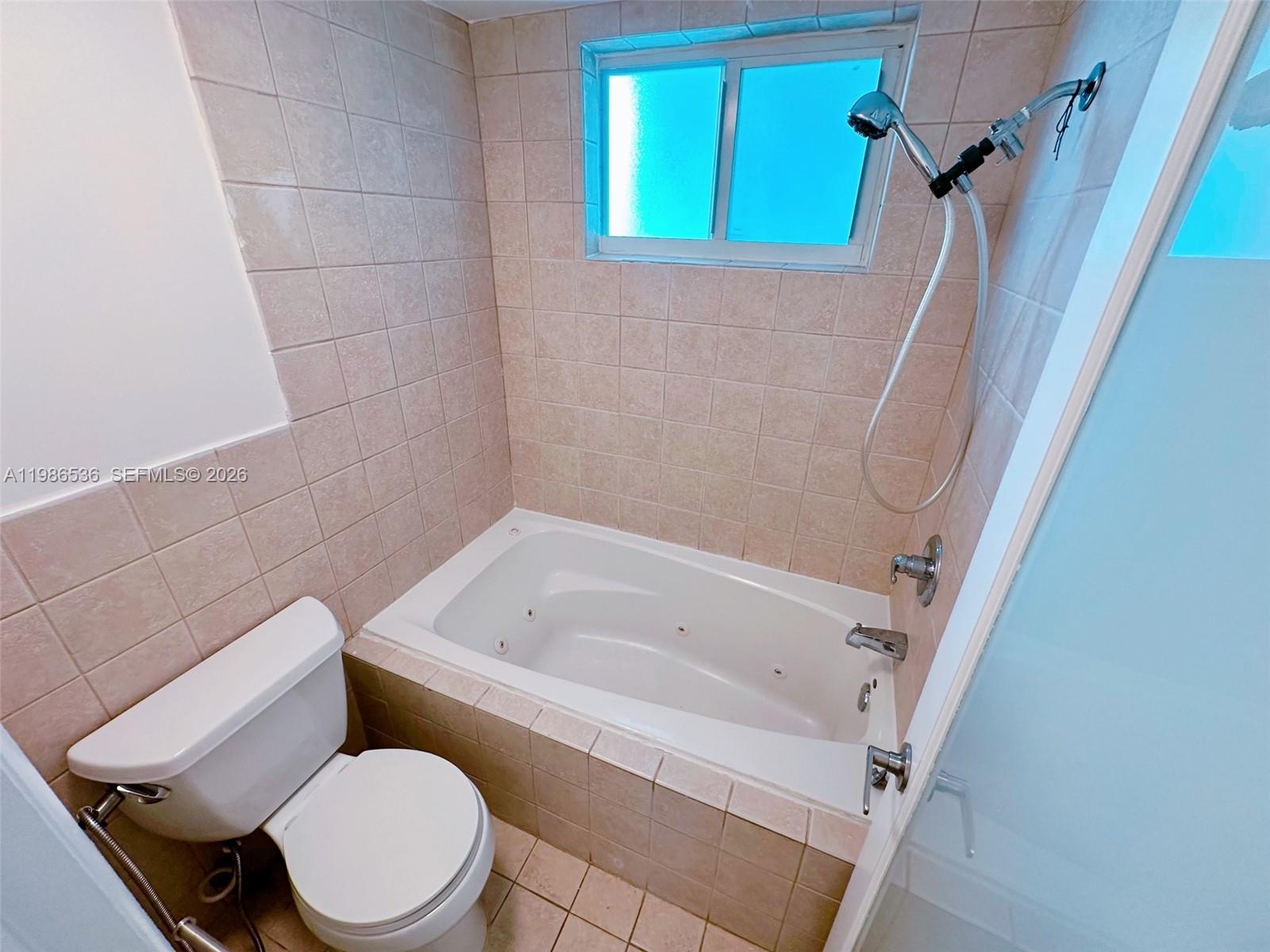 1345 Lincoln Road, Unit 402 Miami Beach, FL 33139 - Photo 18 of 18