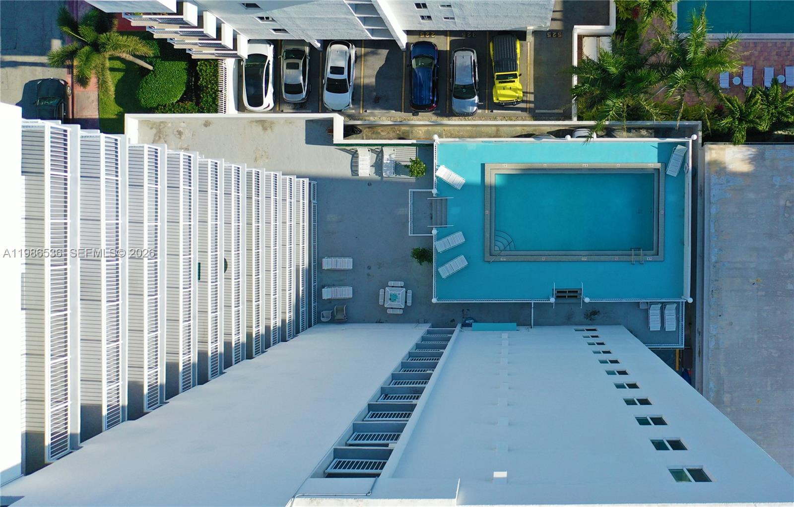 1345 Lincoln Road, Unit 402 Miami Beach, FL 33139 - Photo 3 of 18