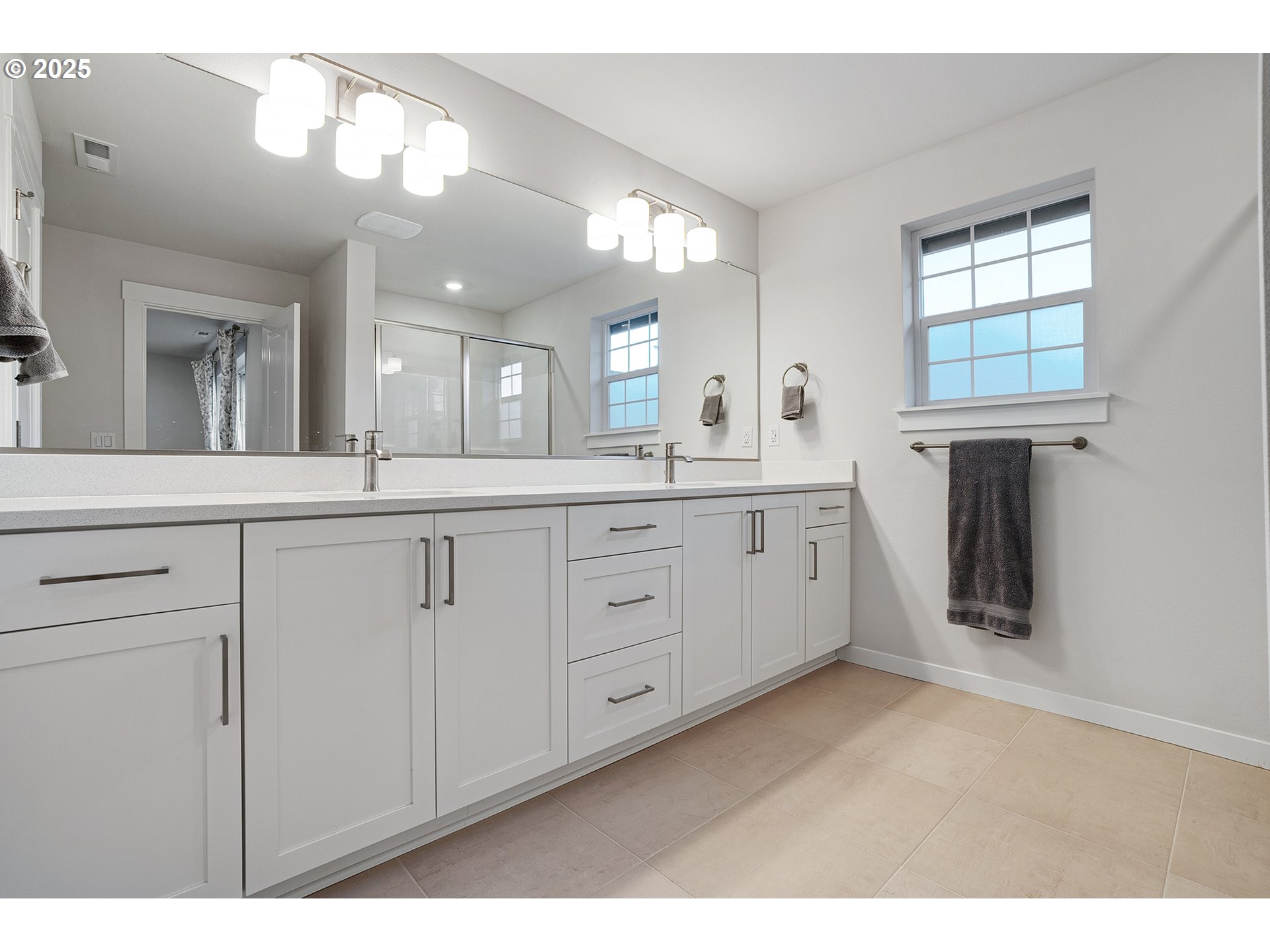 11056 Southwest Verdun Loop Wilsonville, OR 97070 - Photo 22 of 40 Gallery Image 22