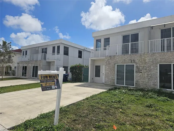 $2,995 | 13660 Southwest 260th Street, Homestead, FL 33032