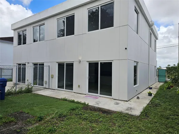 $2,995 | 13660 Southwest 260th Street, Homestead, FL 33032