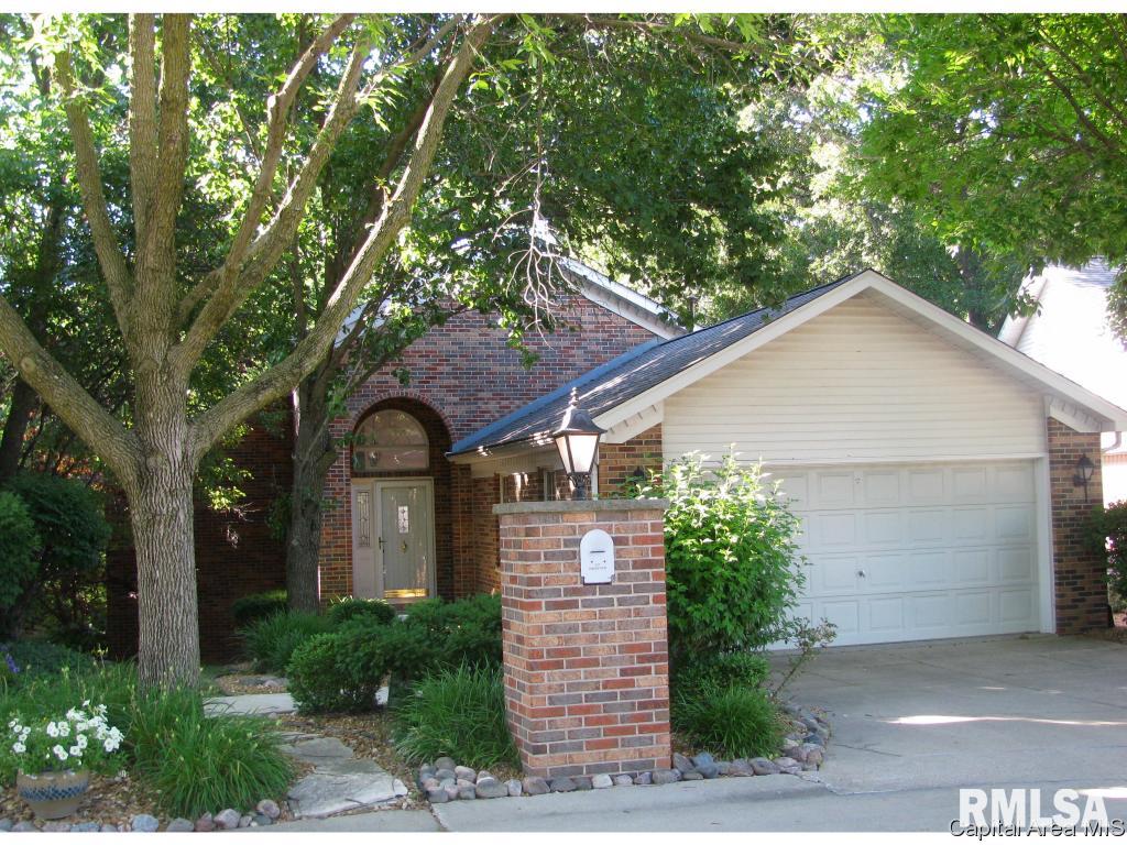 2117 Timberview Drive Springfield, IL 62702 - Photo 1 of 25