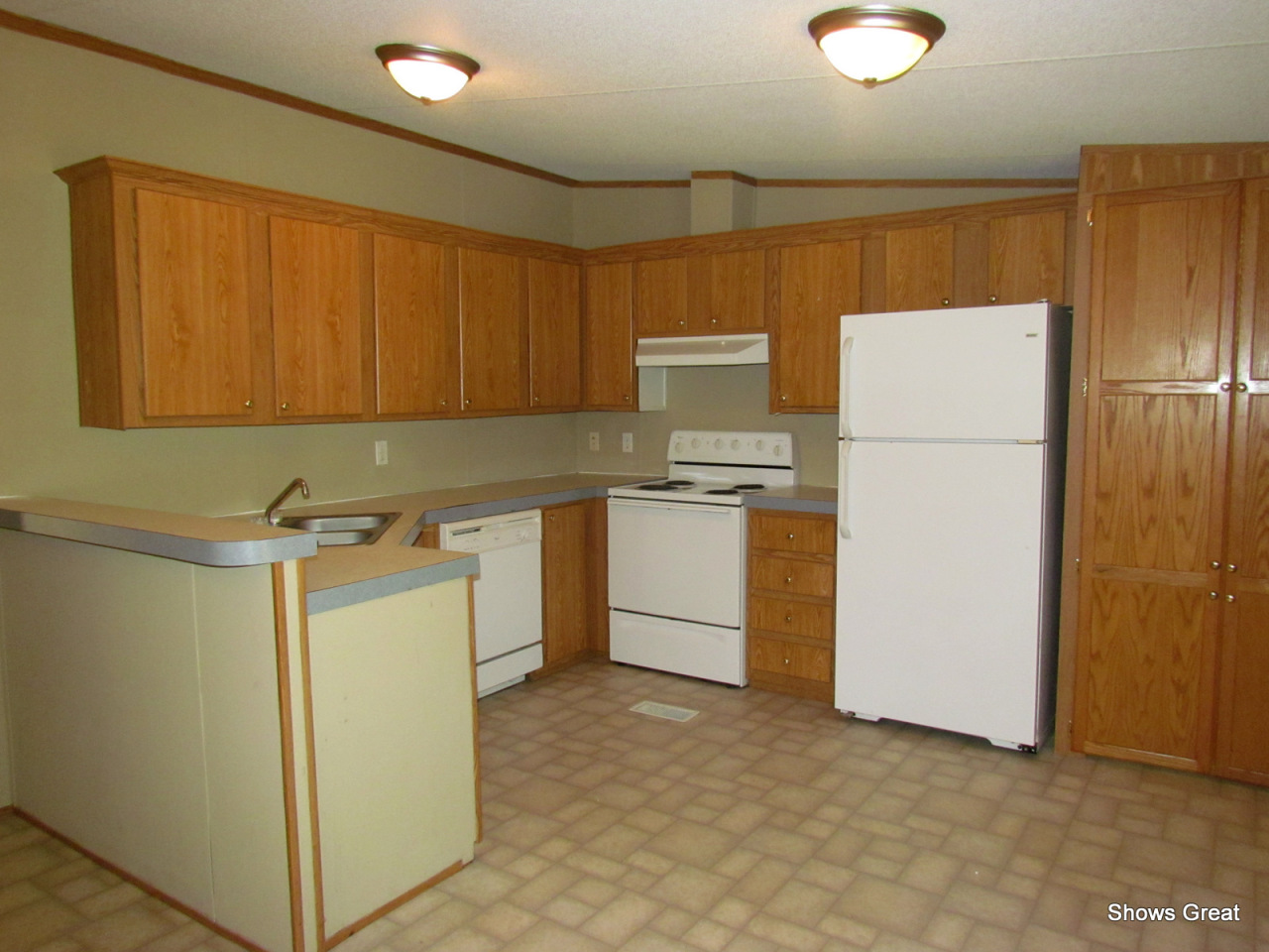 5586 Altice Road Moneta, VA 24121 - Photo 7 of 12 Kitchen